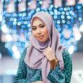 Aiman R